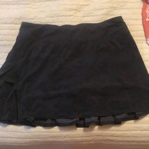 Lululemon camo skirt
